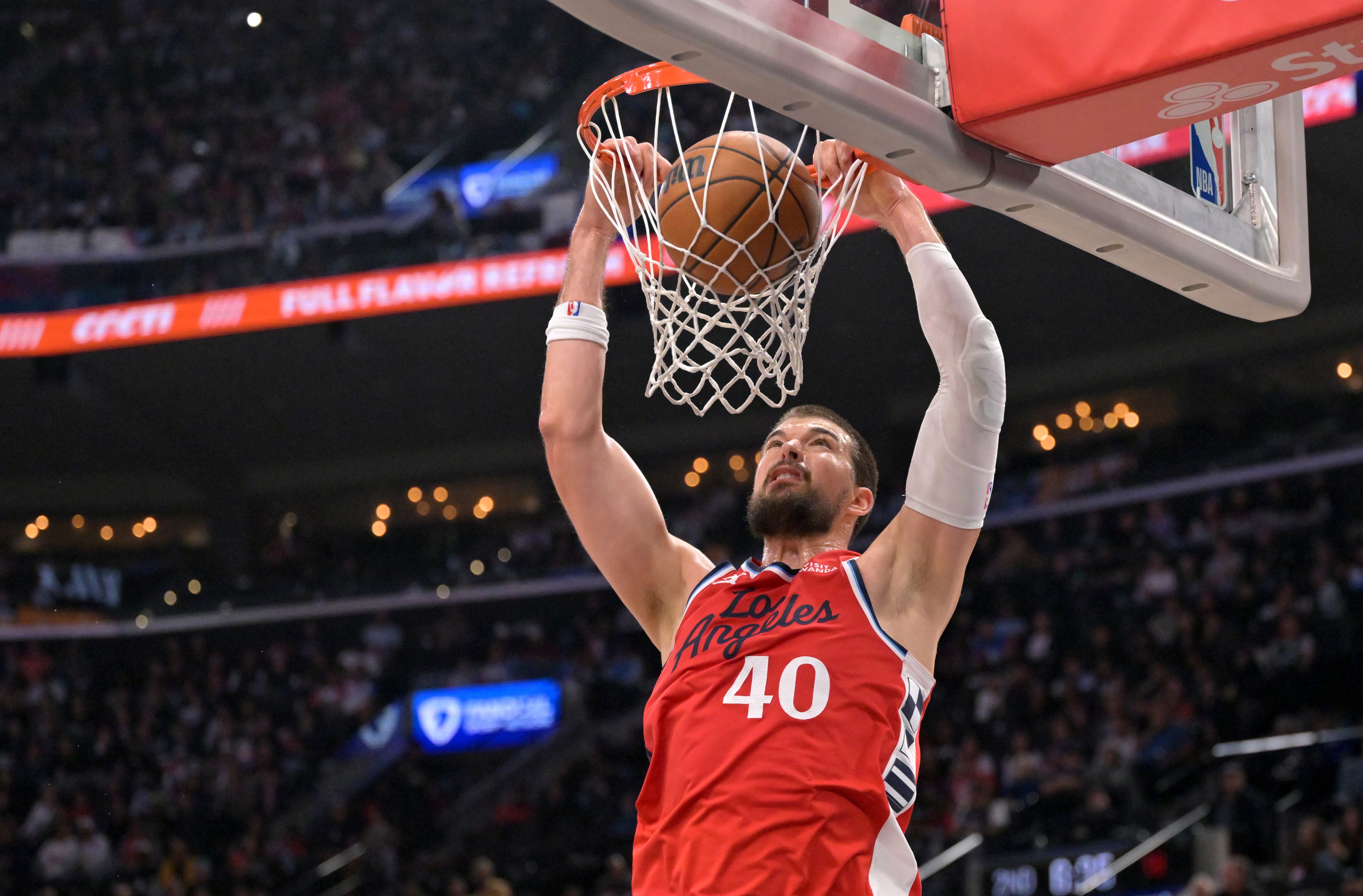 WilliamHill-送走哈登+祖巴茨得到加兰+4选秀权等筹码 快船的未来将更加光明