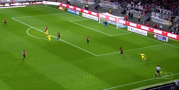 威廉希尔官网-曼联2-1水晶宫:四场艰难比赛后,谁不可替代?