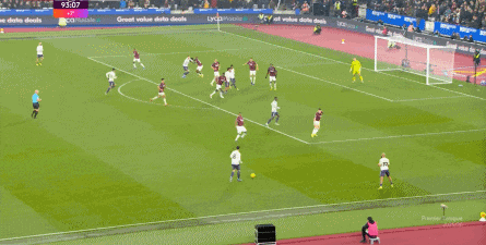 威廉希尔官网-曼联2-1水晶宫:四场艰难比赛后,谁不可替代?